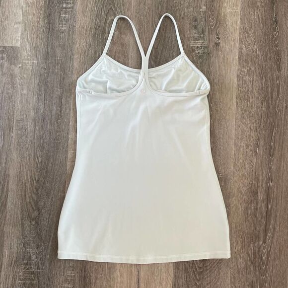 Lululemon Power Y Tank in Island Mist - Size: 8 - Picture 9 of 11